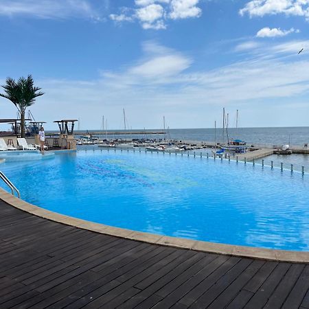 בלצ'יק Privat Apartament Marina City מראה חיצוני תמונה