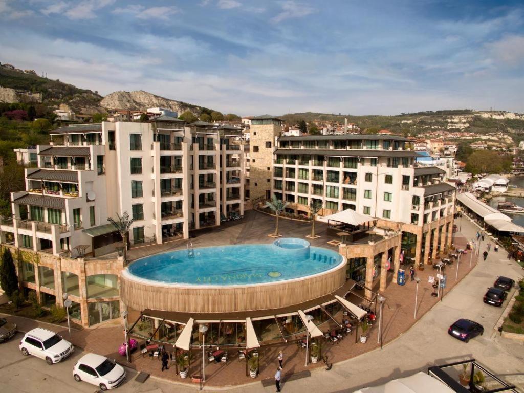 בלצ'יק Privat Apartament Marina City מראה חיצוני תמונה